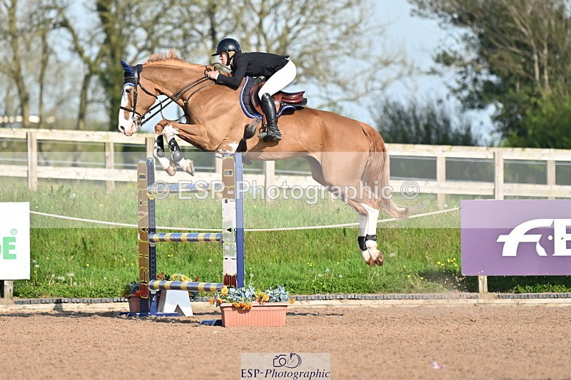 240510A-172239-09456 - Cls 24 National 1.40m Open