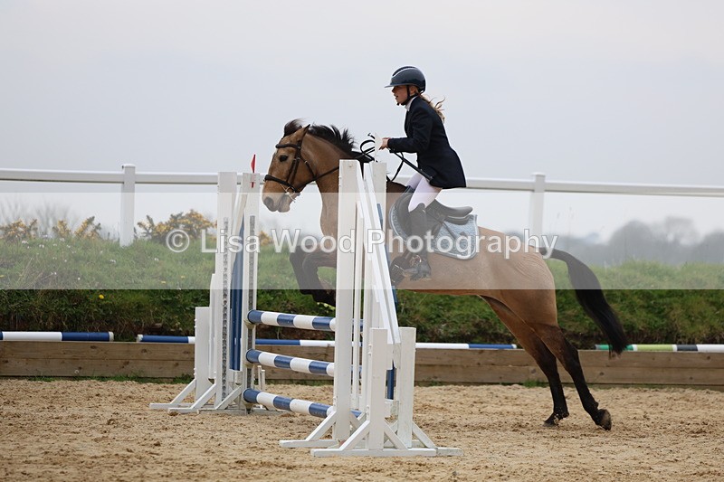 3E7A8282 - Class 12: Junior 80cm