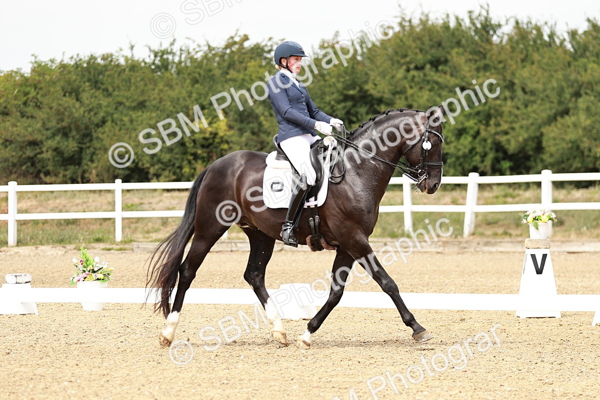 SBM_003658 - Class 7 - Advanced Medium 6 Gold - 13.16-14.36