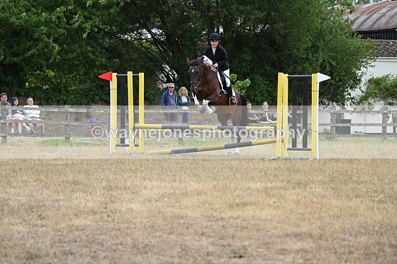 WJ6_0678 - Class 14 Intermediate Jumping 75cm