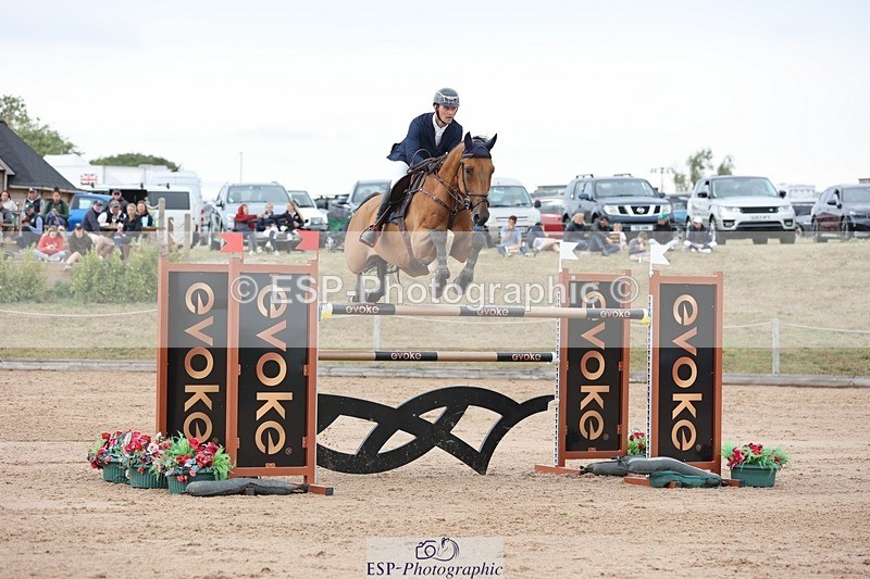 250719-175040-17546 - Cls 7, 3 Star Big Tour Break to End