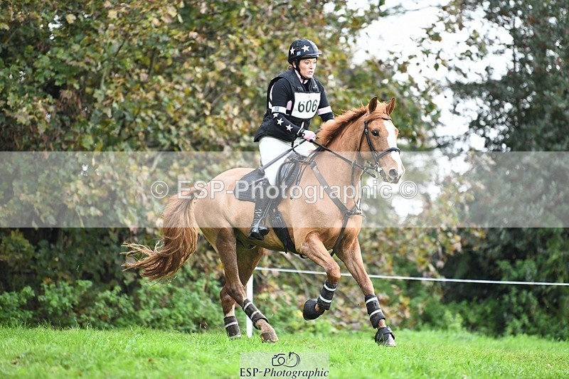 231021-094053-13028 - 606-GOLDEN.HEART.BREAKER-Emily.R.Vincent-SC+XC