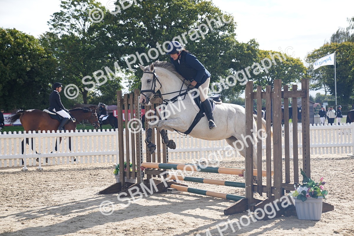 SBM_02360 - J55 - Clear Round 60cm