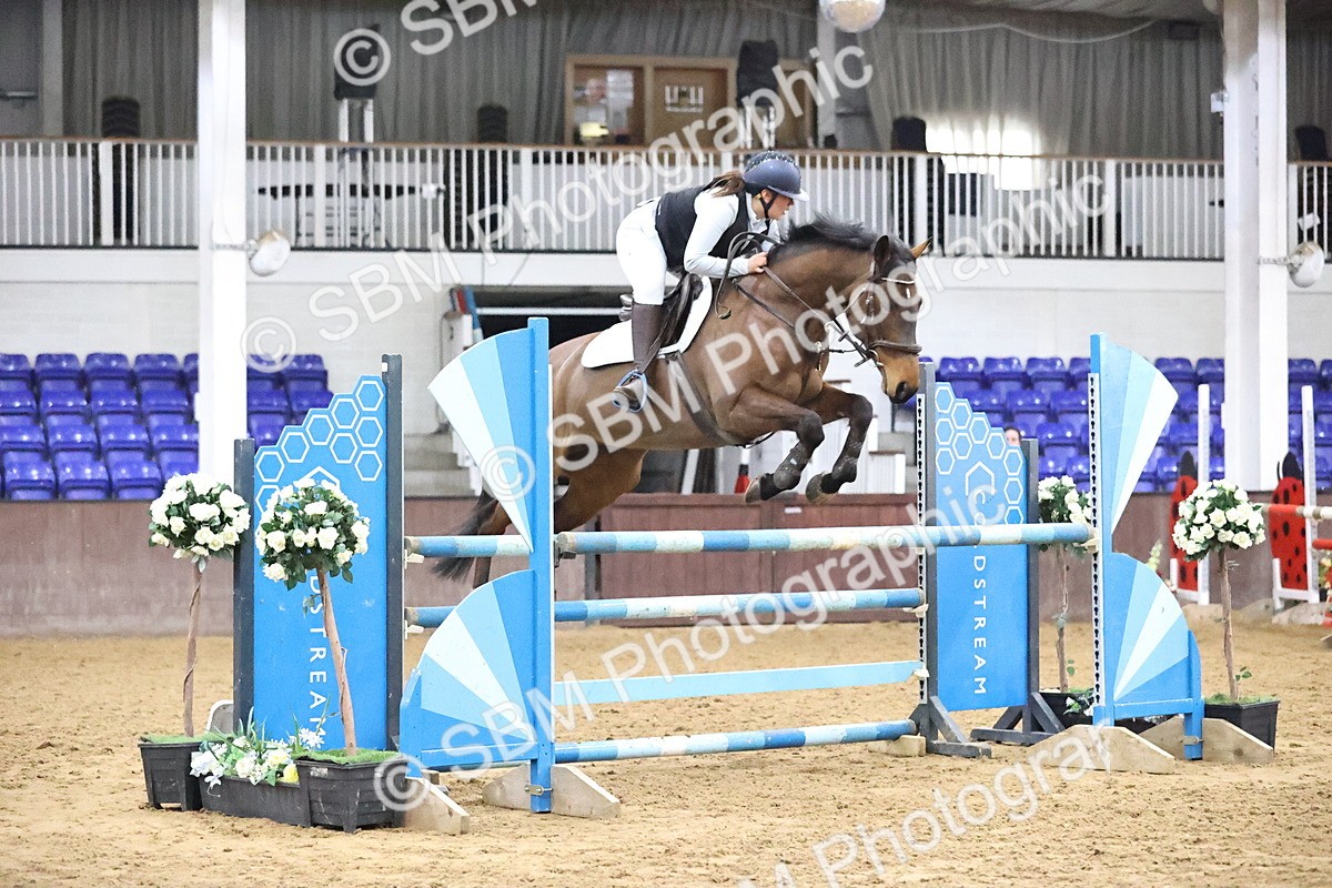 SBM_001992 - Class 10 - Senior Newcomers - 1.10m