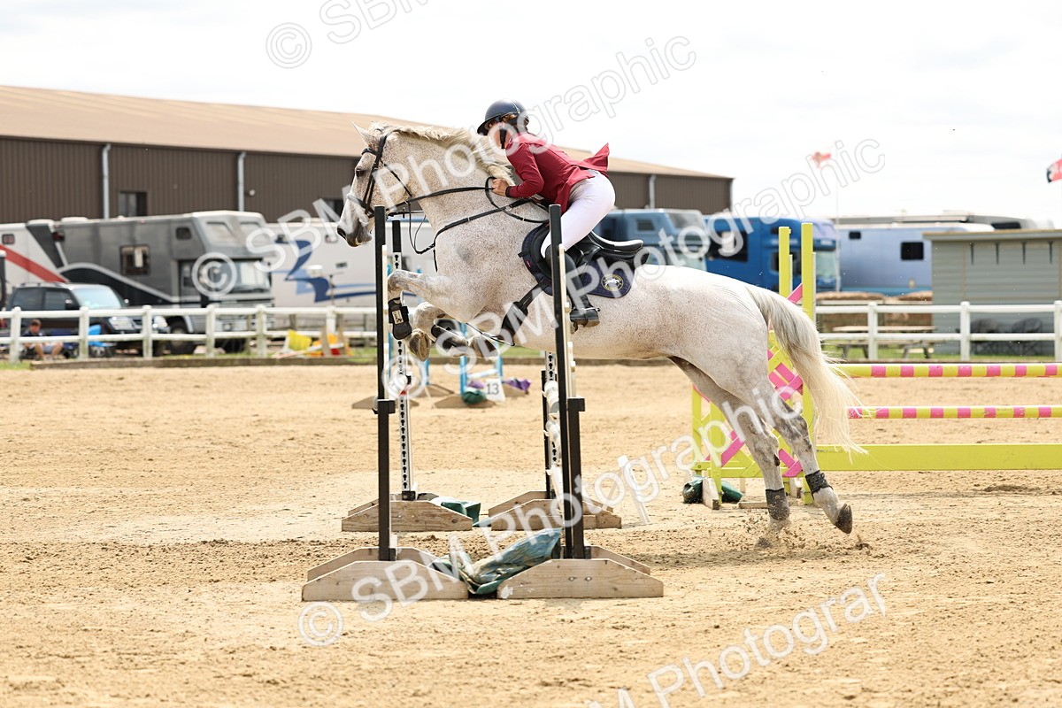 SBM_005527 - Class 17 - Senior Discovery - 1.00m