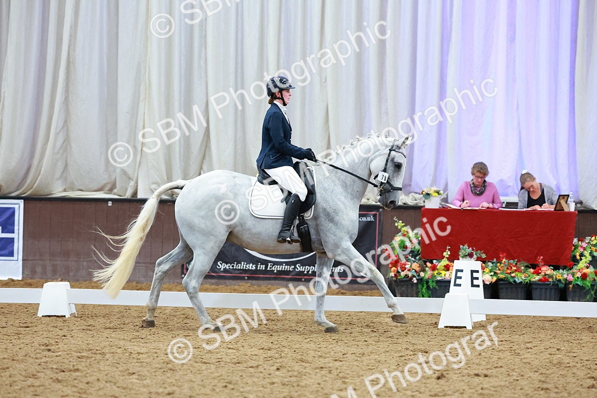 SBM_004117 - Class 12 - E2 Championship - 14.50-15.53