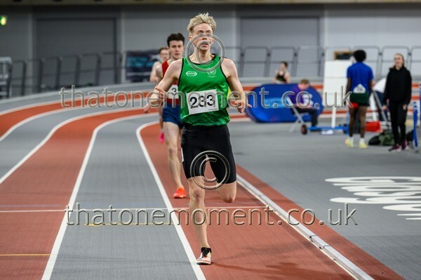 StudInd-915810 - Track Male Set Two