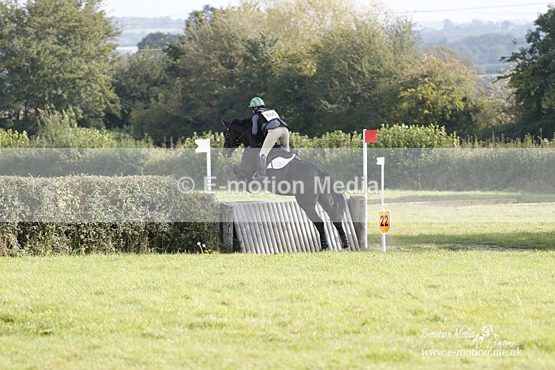  WWHT 171021 3059 - Intermediate (0.90m)  17/10/21