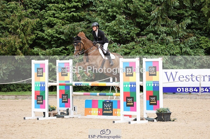 240711-155151-29138 - Cls 124 Foxhunter