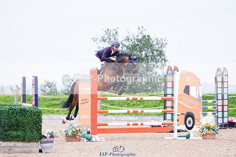 240803A-120110-07504 - Cls 30 Snr 1.20m Open