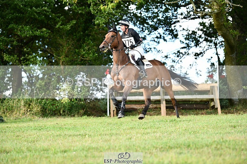 250831-173333-00504 - P-775-Samantha.Lissington