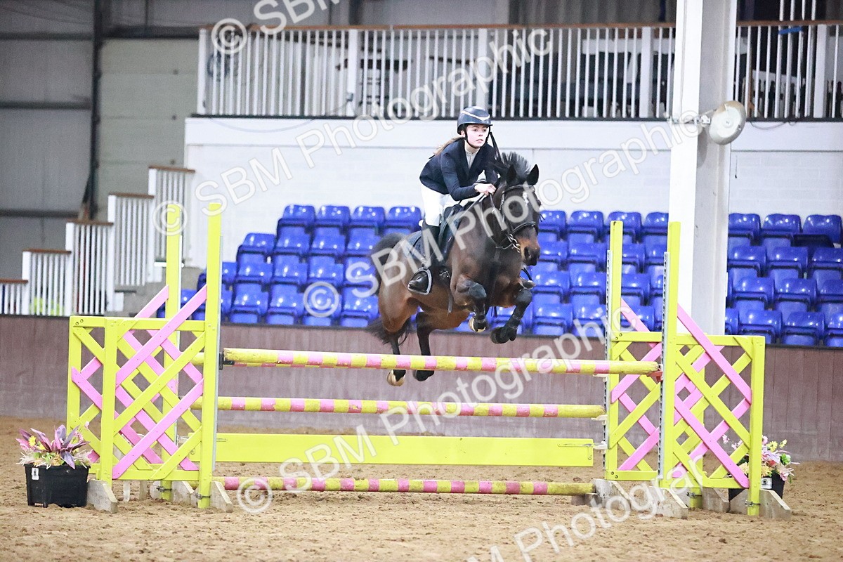 SBM_003232 - Class 13 - Blue Chip Pony Newcomers 1.00m