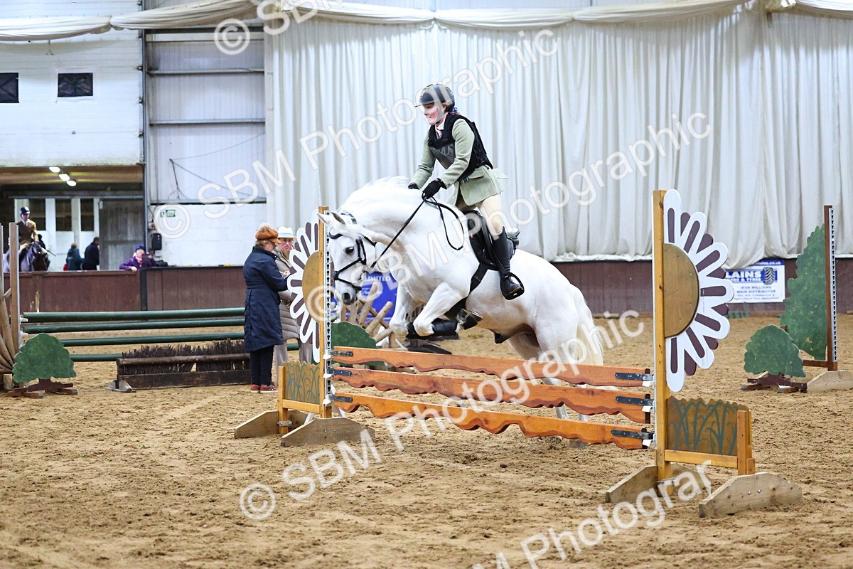 SBM_003545 - Class 37 - 80cm Training Stakes