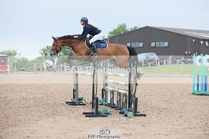 250524-125744-04860 - Cls 15 Snr Fox 1st Rnd