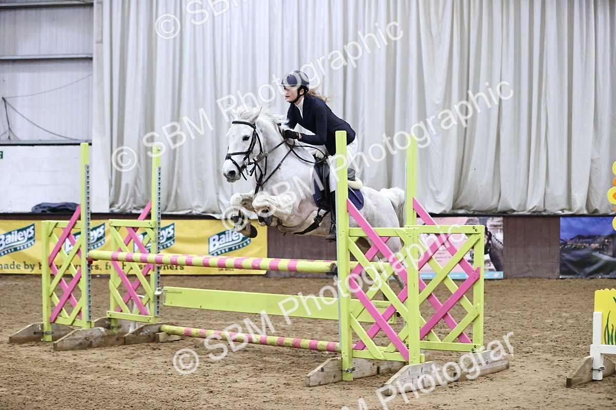 SBM_000757 - Class 4 - Blue Chip Pony Newcomers - 1.00m