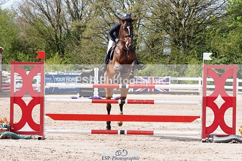 250427-113002-16233 - Cls 4 - 2 Star Small Tour