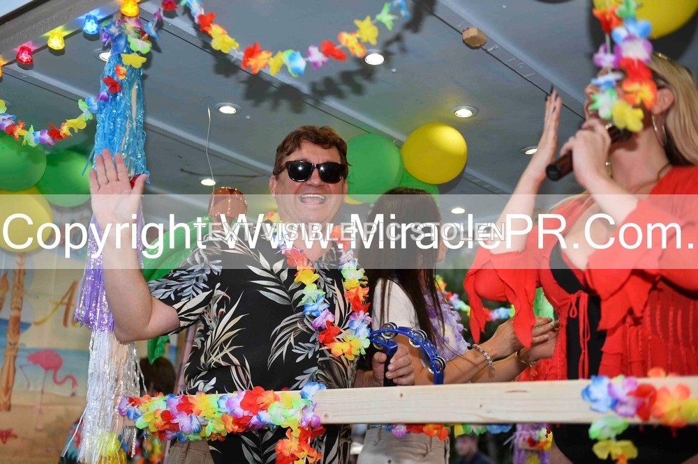 AMC_0410 - Carnival Procession.