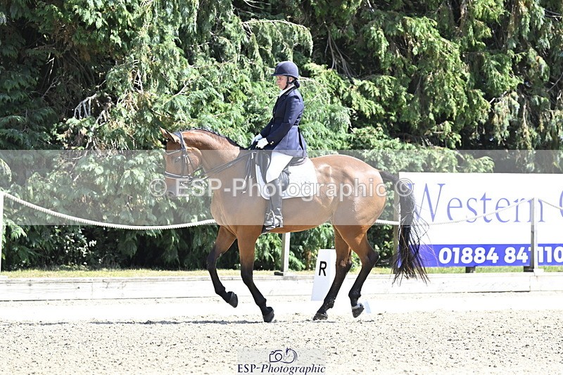 250810A-145334-07820 - 137-Kathryn.LittleQuietly.Does.It