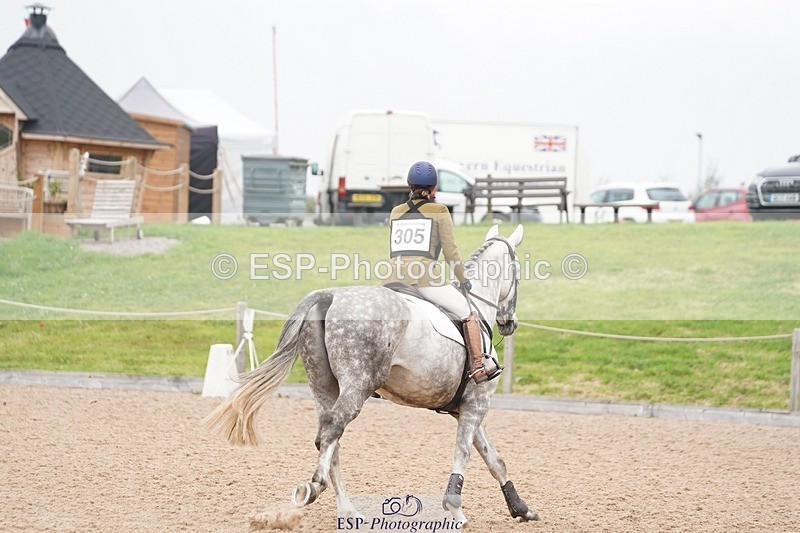 240901A-095216-05480 - 305-Charlotte.Billson-KILLYCLOGHAN.MR.MOONSHINE