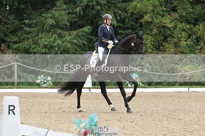 240810-120616-03032 - 302-Alice.Peternell-Vespasiano