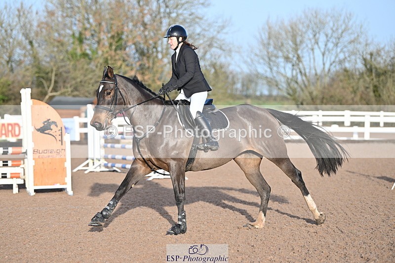 231208A-093325-00077 - Cls 2 British Novice & 90cm Open