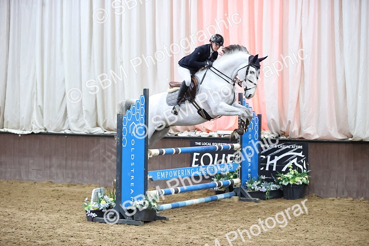 SBM_002981 - Class 10 - Senior Newcomers - 1.10m