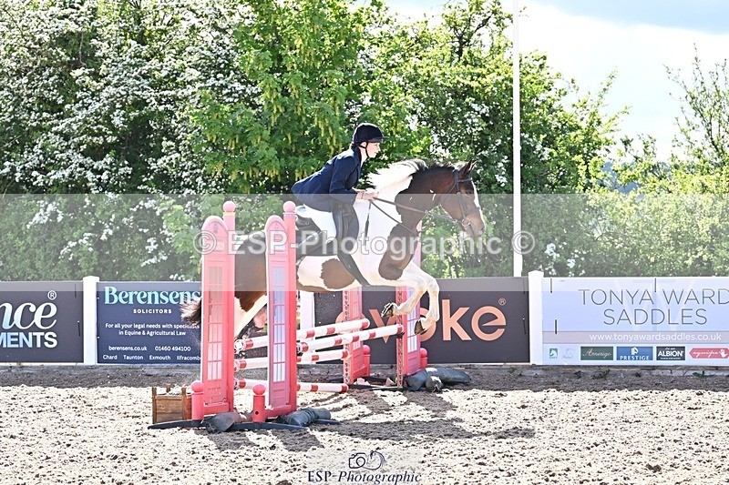 260512-165132-00229 - 70cm Classes