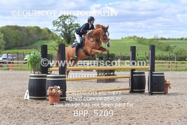 BPP_5209 - CLASS 19 SAT Senior Newcomers/ 1.10m Open