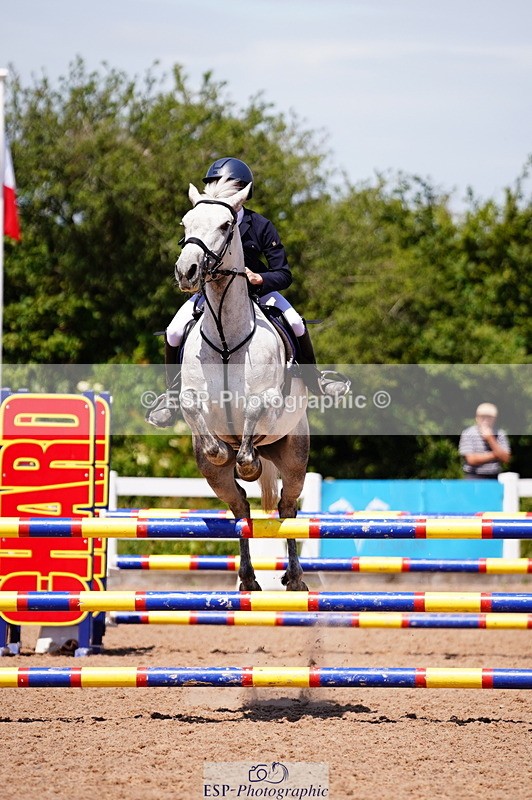 240629A-120934-05218 - Cls 18 Newcomers and 1m Open