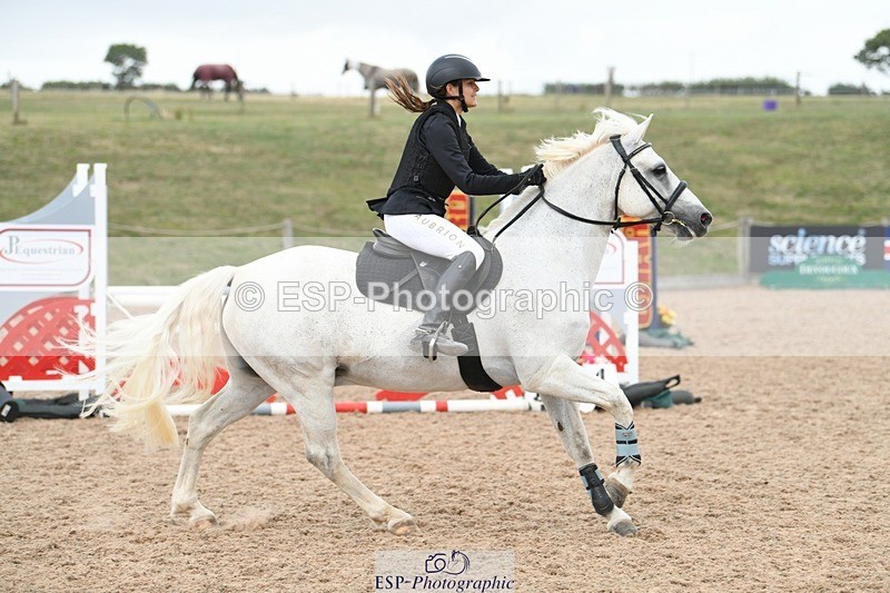 250807-134028-01254 - 90cm Round 2