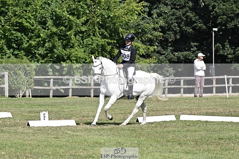 250822A-111013-20626 - DR 10.00 to 11.00