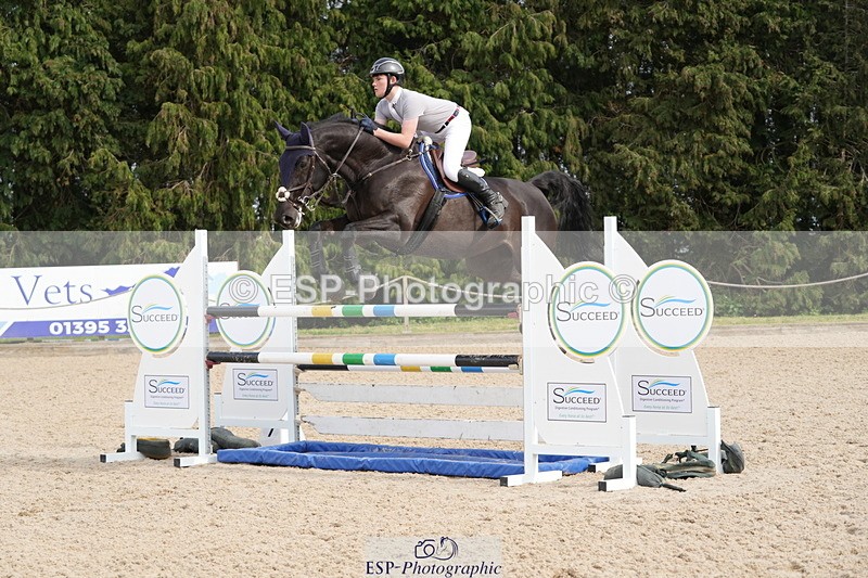 260322A-141021-01927 - 13 Foxhunter 1m 20 Open