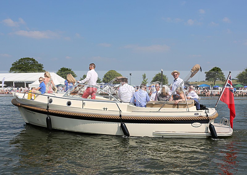 130706 RIVERMEAD ROSE WT7A1690 - HENLEY ROYAL REGATTA - Saturday 6th July 2013