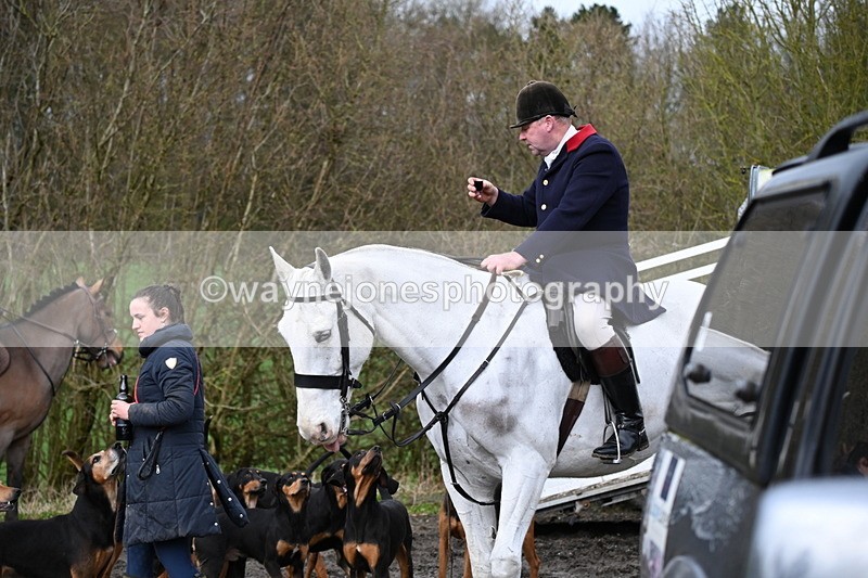 WJ6_8533 - Meet & Line One