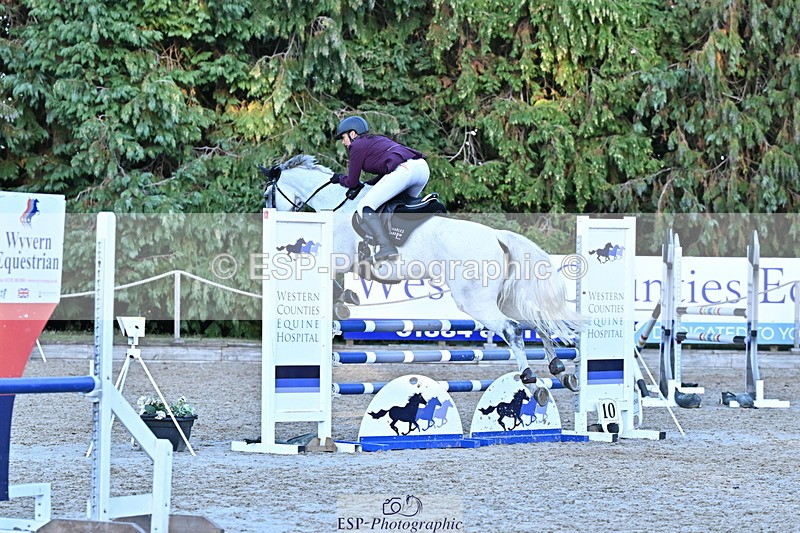 250829A-190617-03701 - Cls 12 1.05m Amateur Quali and Open