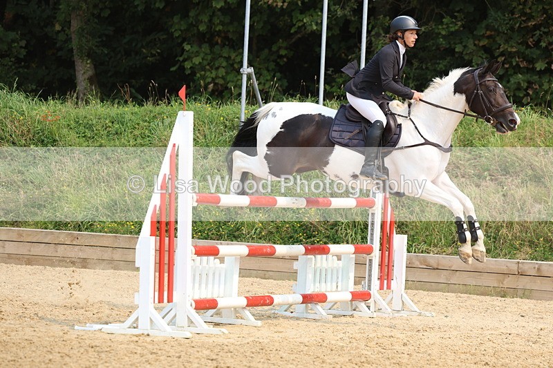 3E7A2497 - Class 8: Senior Newcomers/1.10m open