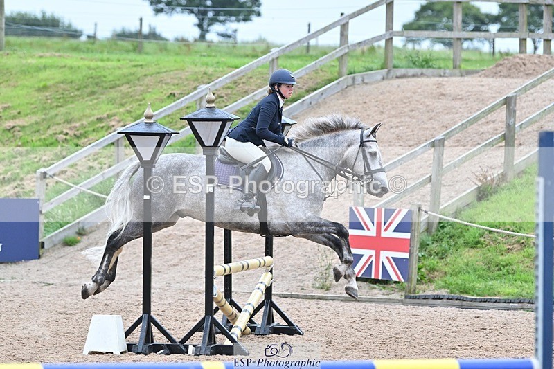 240813-182557-00656 - Classes 5 A&B & 6 80cm