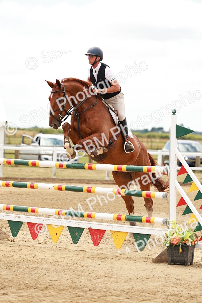 SBM_018290 - Class 21 - Senior Newcomers Championship 2d Rd