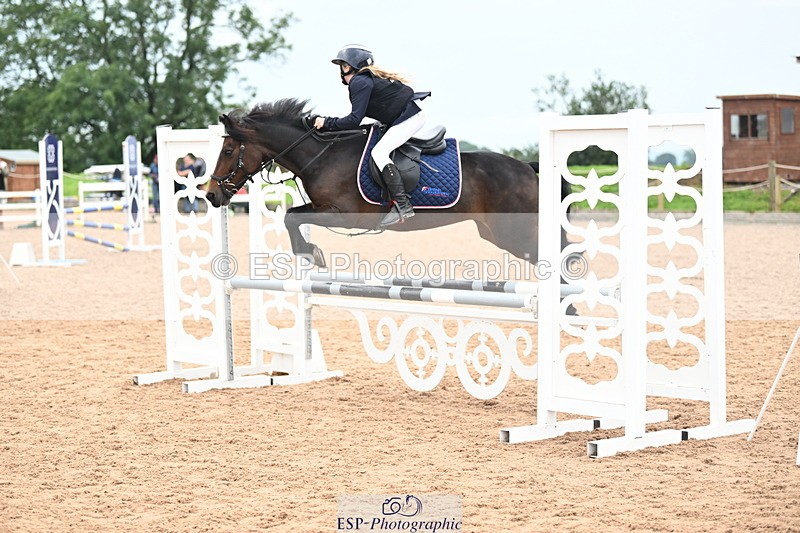 240907A-122816-01632 - Cls 3 Pony Medium Team 80cm & 90cm