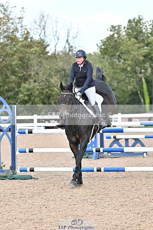 241005A-123715-03733 - SAT Cls 18 1.05m Amateur Quali