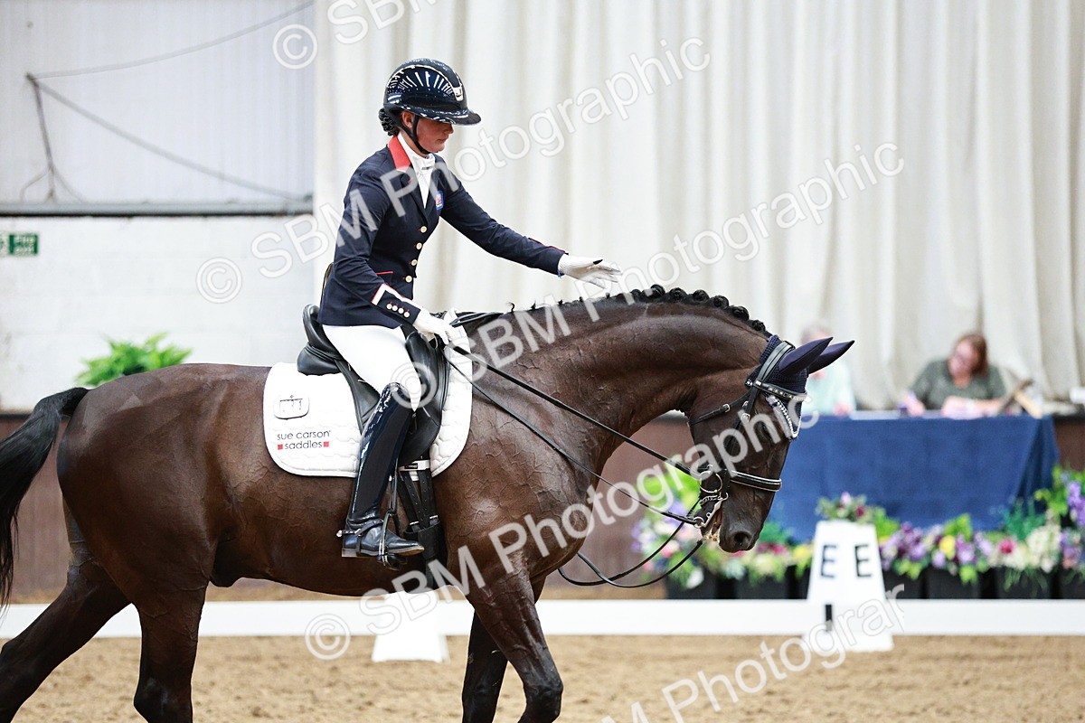 SBM_006427 - Class 16 - Advanced Medium 5 - 16.02-17.22