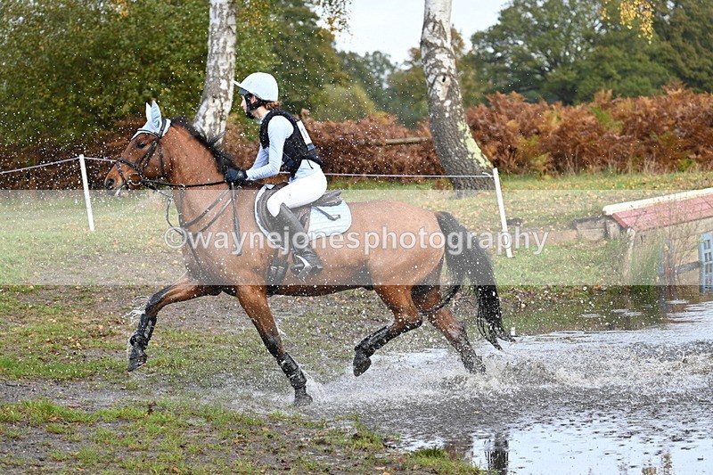 WJ7_0401 - 80cm Cam 2 Water Time 10:45 to 11:06