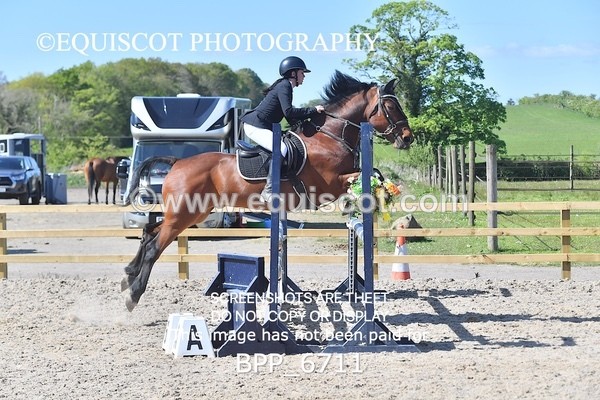 BPP_6711 - CLASS 38 MON 0.95m Amateur Championship Qualifier