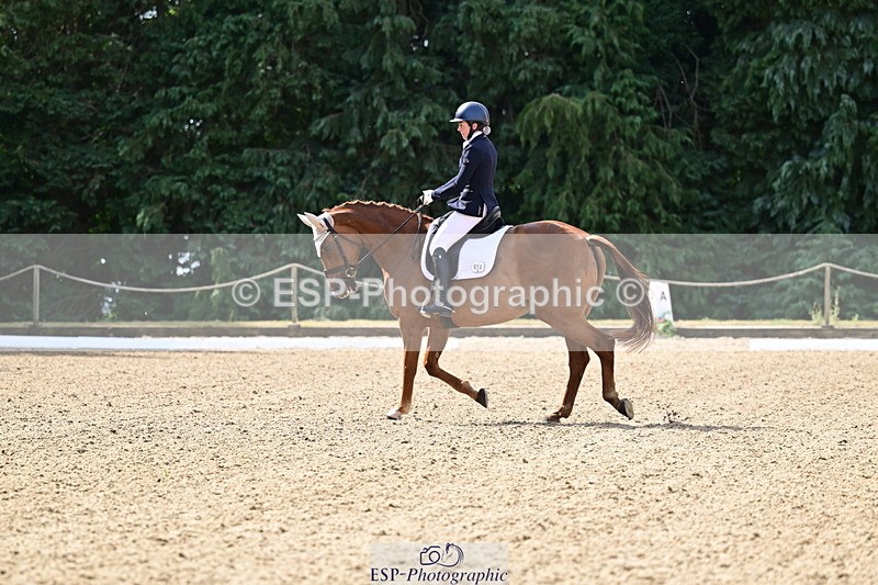 260802A-103510-05524 - Novice Silver break - break