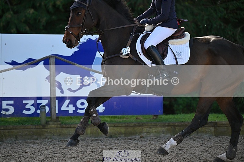 231022-114623-26444 - 312-HALVANNA.THE.LAST.SONG-Holly.Horton-SJ