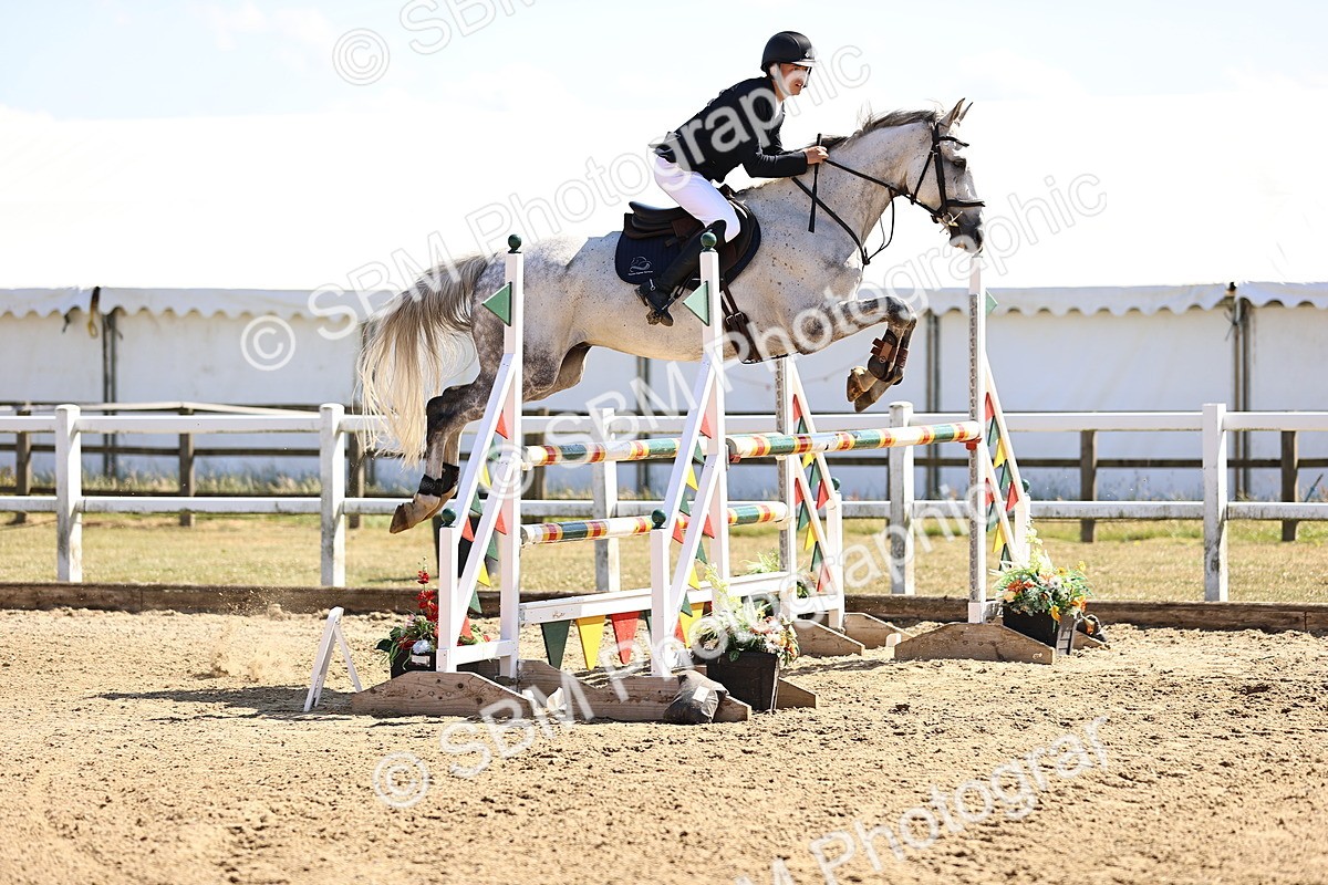 SBM_015264 - Class 16 - Senior foxhunter - 1.20m Open