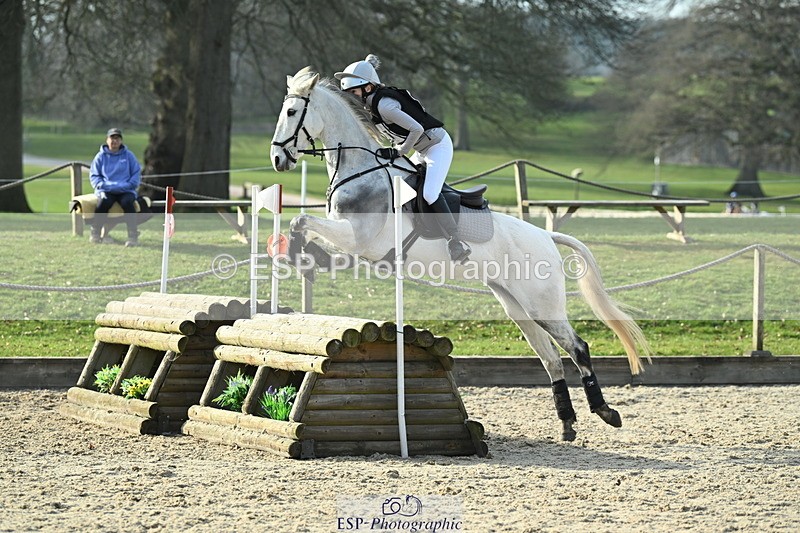 250309A-152604-01983 - Cls 03 90cm 15.05 to End