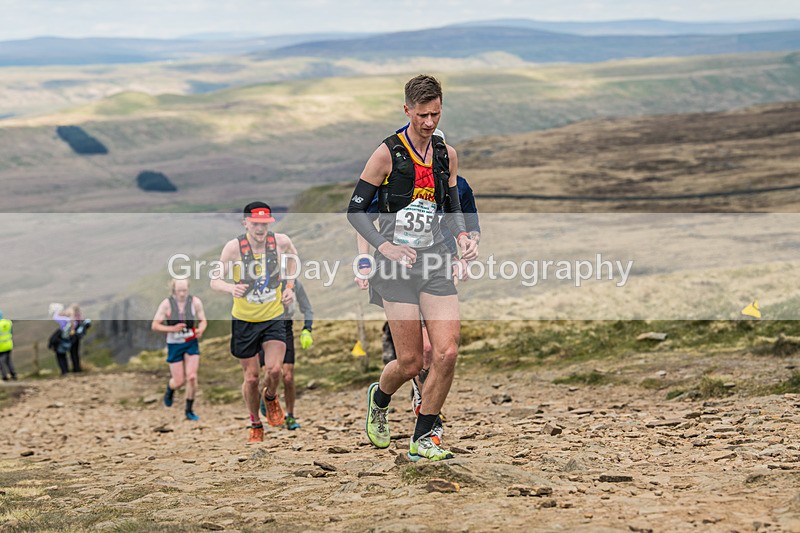 3 Peaks-198 - The 3 Peaks Race Saturday 27th April 2024