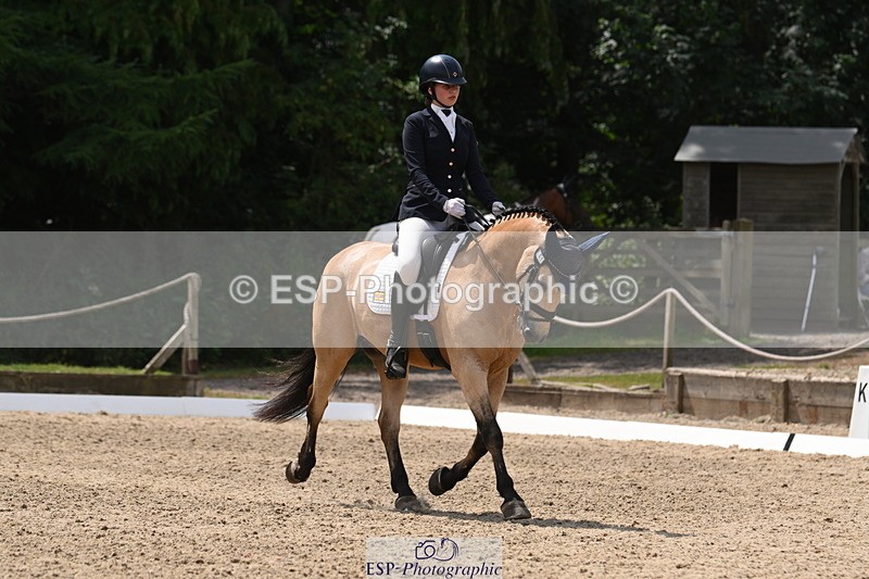 250719A-125419-05149 - 141-Chloe.Dunn-Towerhill.Shamie