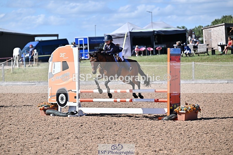 250627-163255-00738 - Cls 6 Stepping Stones 128cm and 138cm